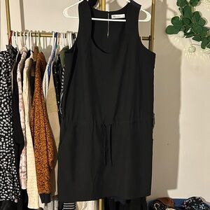 Black active mini dress